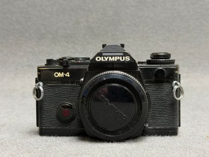 Appareil photo OLYMPUS OM-4.