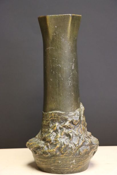 D'après Georges OMERTH (vers 1895 - 1925),
Vase...