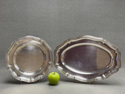 Plat rond et plat ovale en métal argenté...
