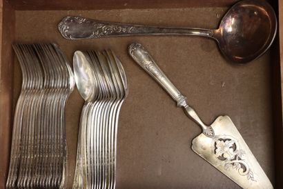 Ménagère de couverts en métal argenté en...