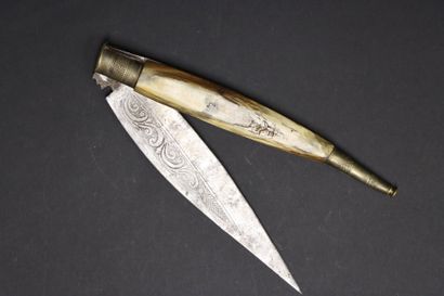Grand couteau espagnol pliant type Navaja...