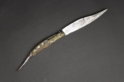 Grand couteau pliant type Navaja XIX°
Manche...