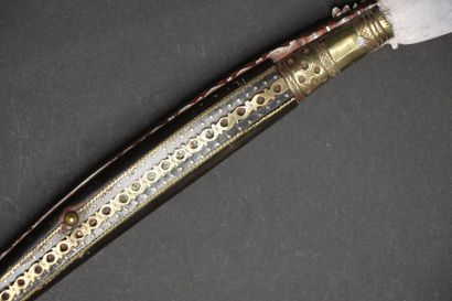 Grand couteau pliant type navaja, 
Manche...