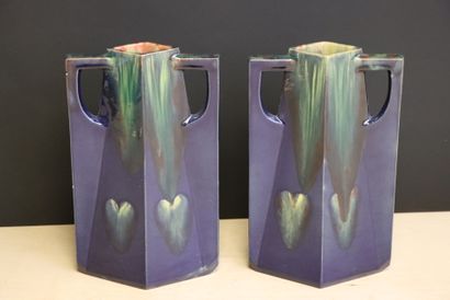 Louis CAGNAT (1888-1977)
Paire de vases à...