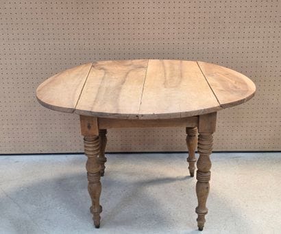 Table à volets
H: 72 x 103 x 68 cm
H: 72...