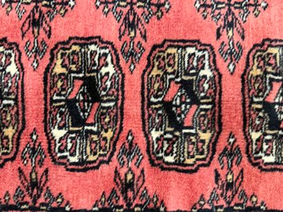 Tapis de prière.
140 x 100 cm.