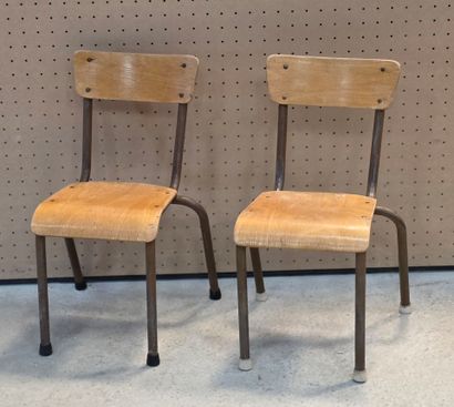 Paire de chaises d'enfant