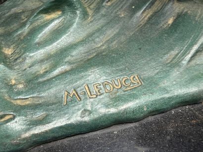 Marcel LEDUCQ (1879-1955)
Mouette sur vague
Sculpture...