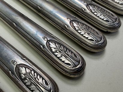CARDEILHAC: Suite de six couteaux à entremet...