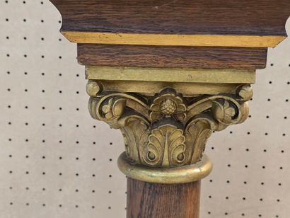 Paire de colonnes support en bois naturel...