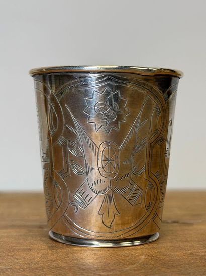 Deux timbales en argent
Poinçon allemand,...