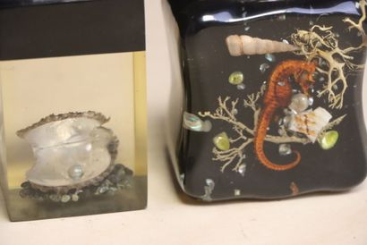Collection de 5 briquets de table. 
H. :...