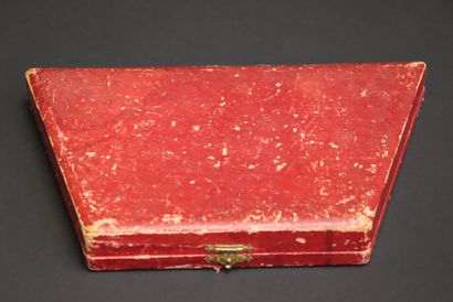 Coffret de douze petites cuillères en métal...