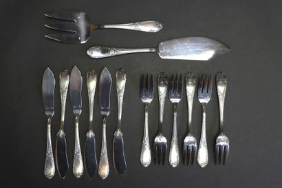 Ménagère de couverts à poisson en métal argenté,...