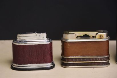 Collection de six briquets de table. 
H....