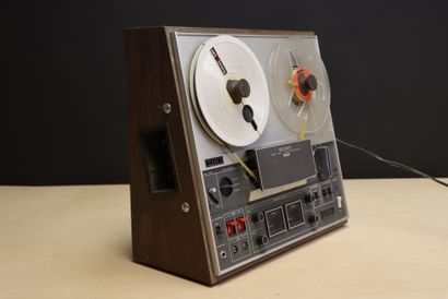 Poste SONY TC-366 tape Player
39 x 42 x 18...