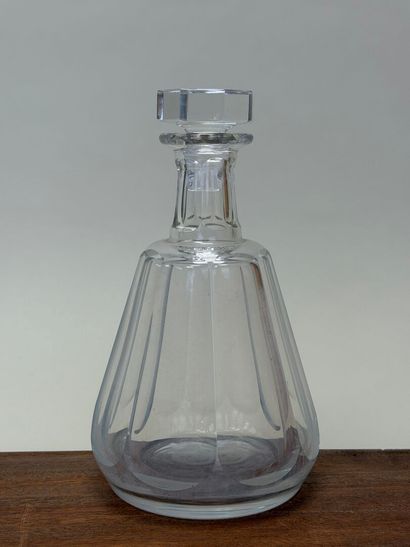 BACCARAT 
Carafe en cristal modèle Talleyrand,...