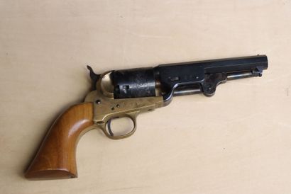 Réplique de revolver Colt 1851 Navy 36 cal....