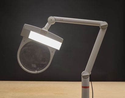 ESCHENBACH Loupe éclairante à bras articulé,...