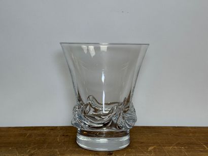 DAUM Vase Torcy en cristal.
H: 12 cm