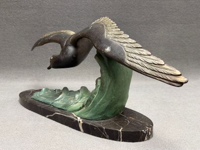 Marcel LEDUCQ (1879-1955)
Mouette sur vague
Sculpture...