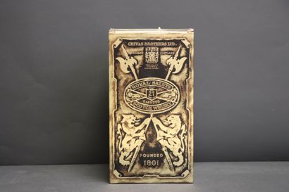 CHIVAS / ROYAL SALUTE Scotch Whisky