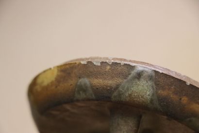 Pot couvert, petit vase et vide poche en...