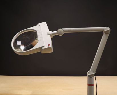 ESCHENBACH Loupe éclairante à bras articulé,...