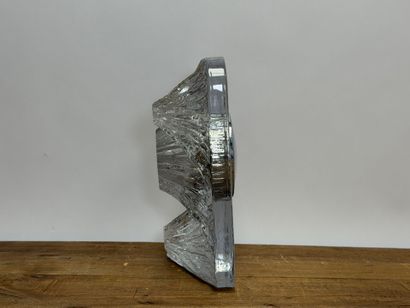 DAUM
Pendule de table en cristal 22 x 22...