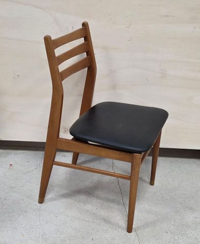 Suite de six chaises de style scandinave,...