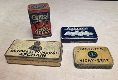 Lot de 14 boites en métal lithographié p...