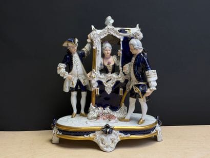 Manufacture ROYAL DUX. 

