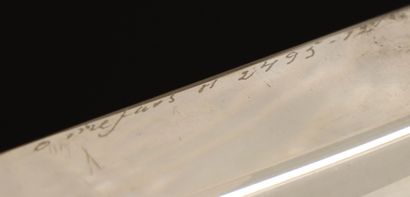 Carafe en cristal suedoise, signée
H. :28...