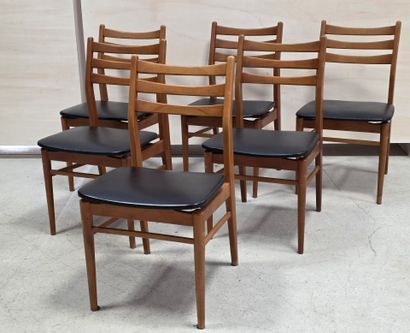 Suite de six chaises de style scandinave,...