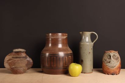 Guy-Roland MARCY (né en 1925) 
Vase en grès...
