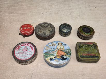 Lot de 14 boites en métal lithographié p...
