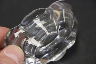 DAUM: suite de dix porte-couteaux en cristal,...