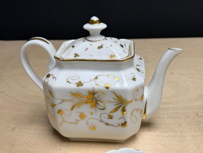 Service à café en porcelaine de Paris fin...