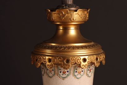 Pied de lampe en faience de Satsuma, monture...