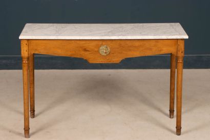 Console dessus marbre blanc. 

78 x 120 x...