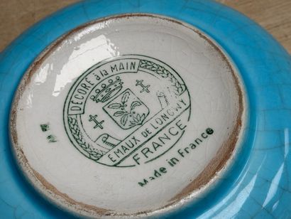 LONGWY. 
Cendrier en faience BNCI 
D. :13,5...