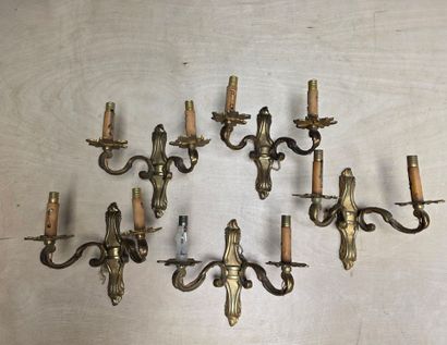 Ensemble de dix appliques en bronze de style...