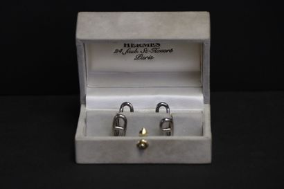 HERMÈS
Pair of silver cufflinks with a marine-mesh...