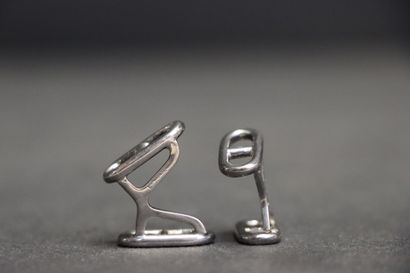 HERMÈS
Pair of silver cufflinks with a marine-mesh...