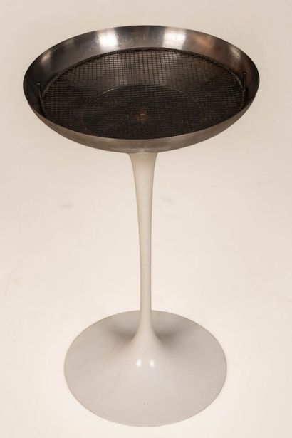Eero SAARINEN (1910–1961)
KNOLL INTERNATIONAL...