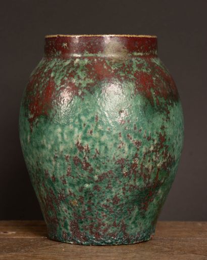 Pierre-Adrien DALPAYRAT (1844–1910)
Bulbous...