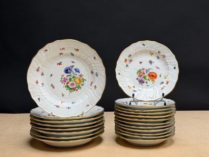 MEISSEN circa 1900
Neu-Brandensein relief...