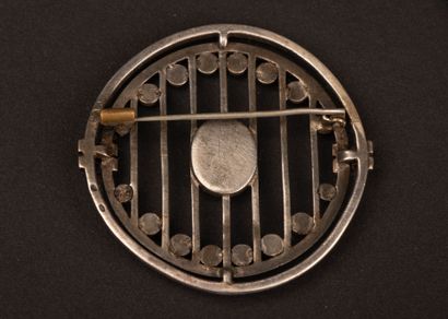 Jean DESPRES (1889–1980) 
Circular silver...