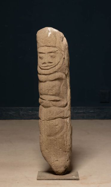 POLYNESIA - Marquesas Islands. 
Large Tiki...