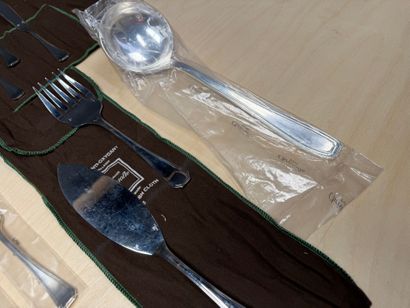 CHRISTOFLE AMERICA model
Silver plated cutlery...